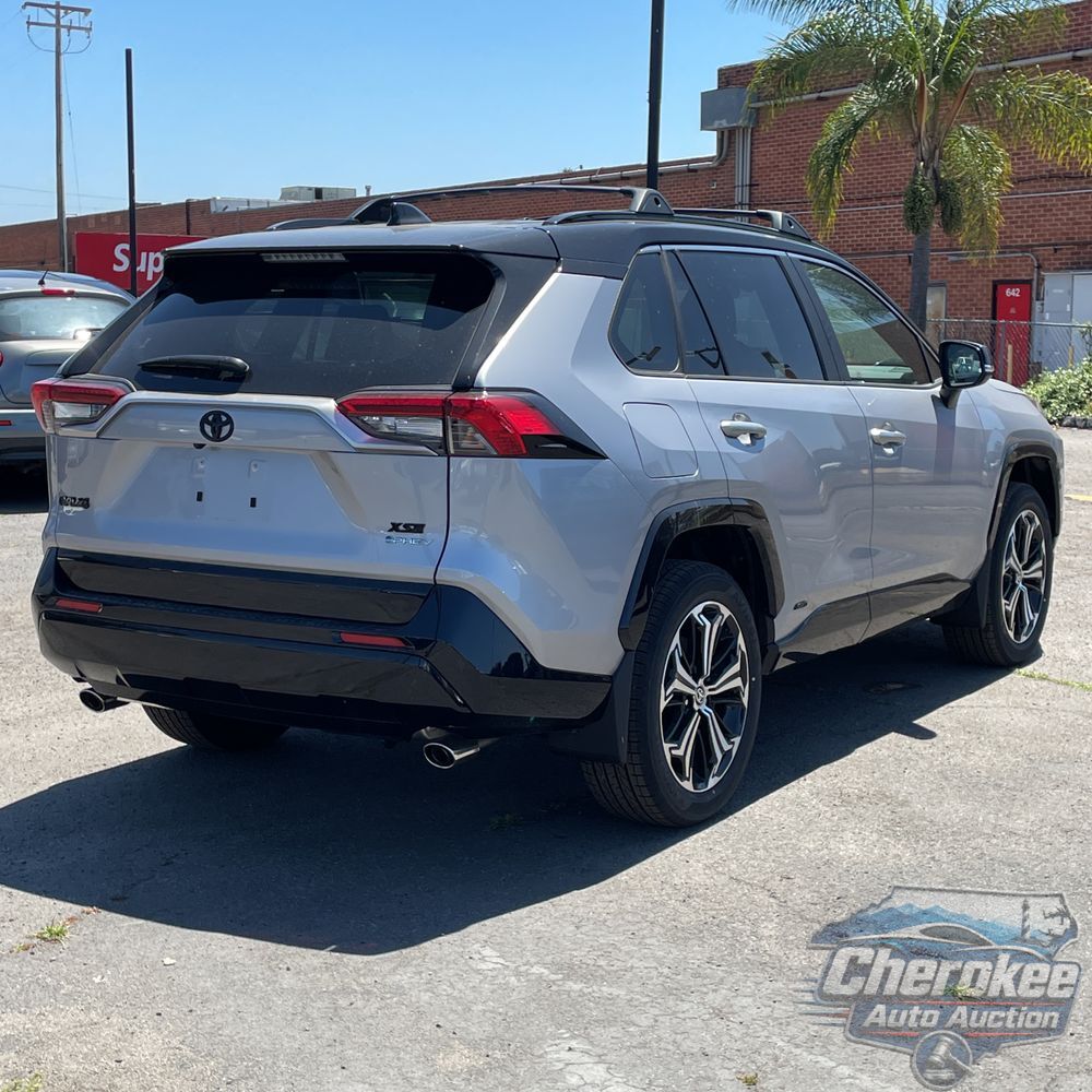 2025 Toyota RAV4 Plug-in Hybrid XSE