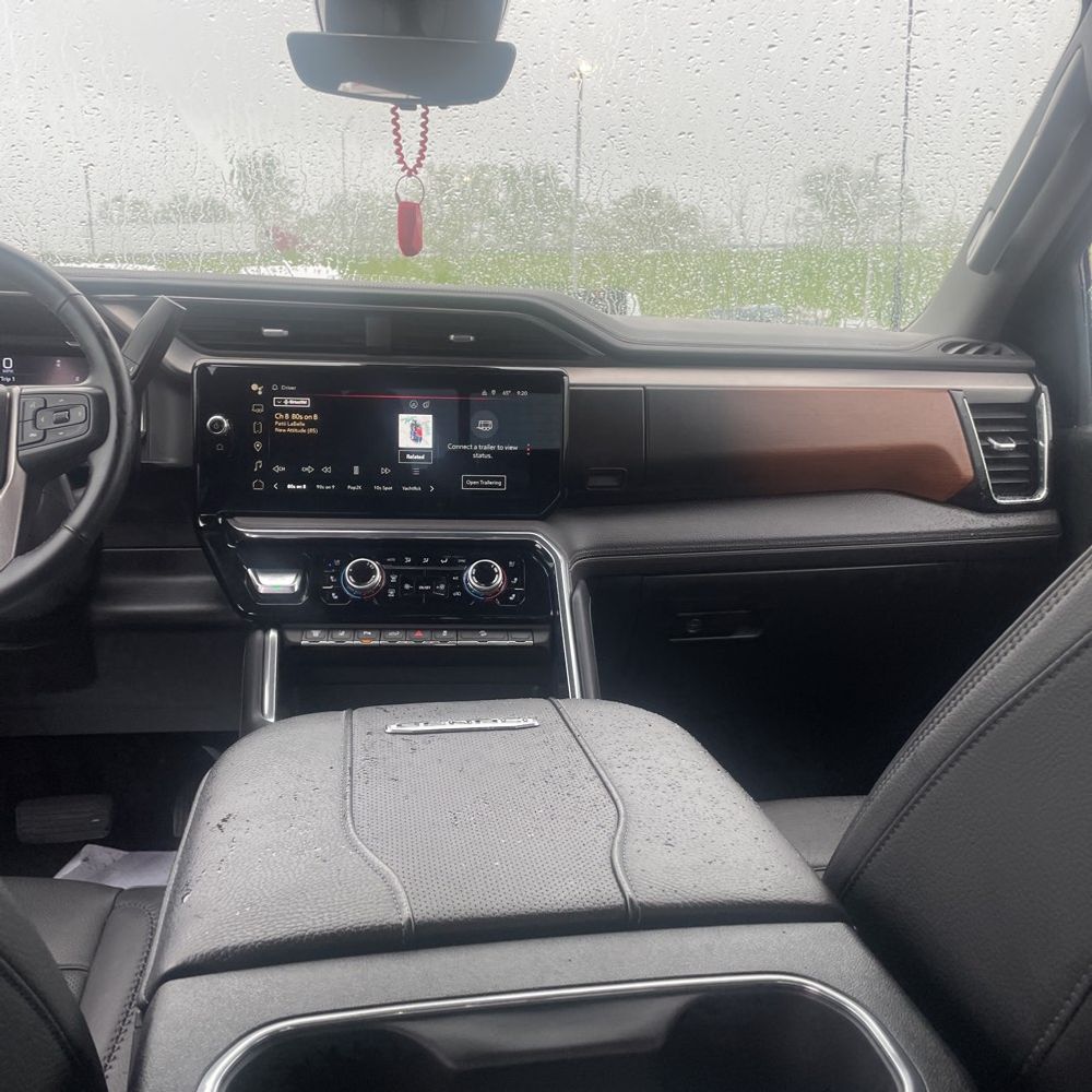 2024 GMC Sierra 2500HD Denali