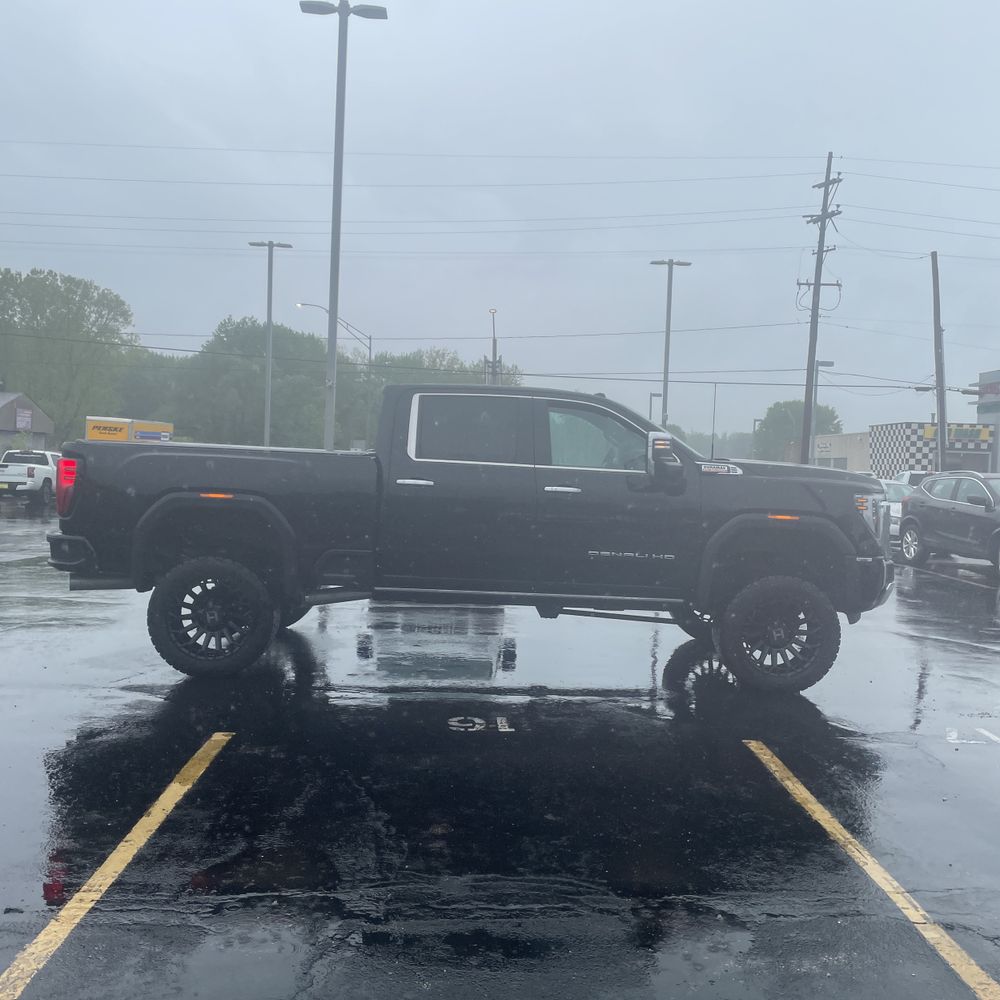 2024 GMC Sierra 2500HD Denali