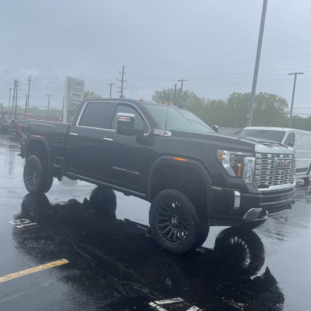 2024 GMC Sierra 2500HD Denali