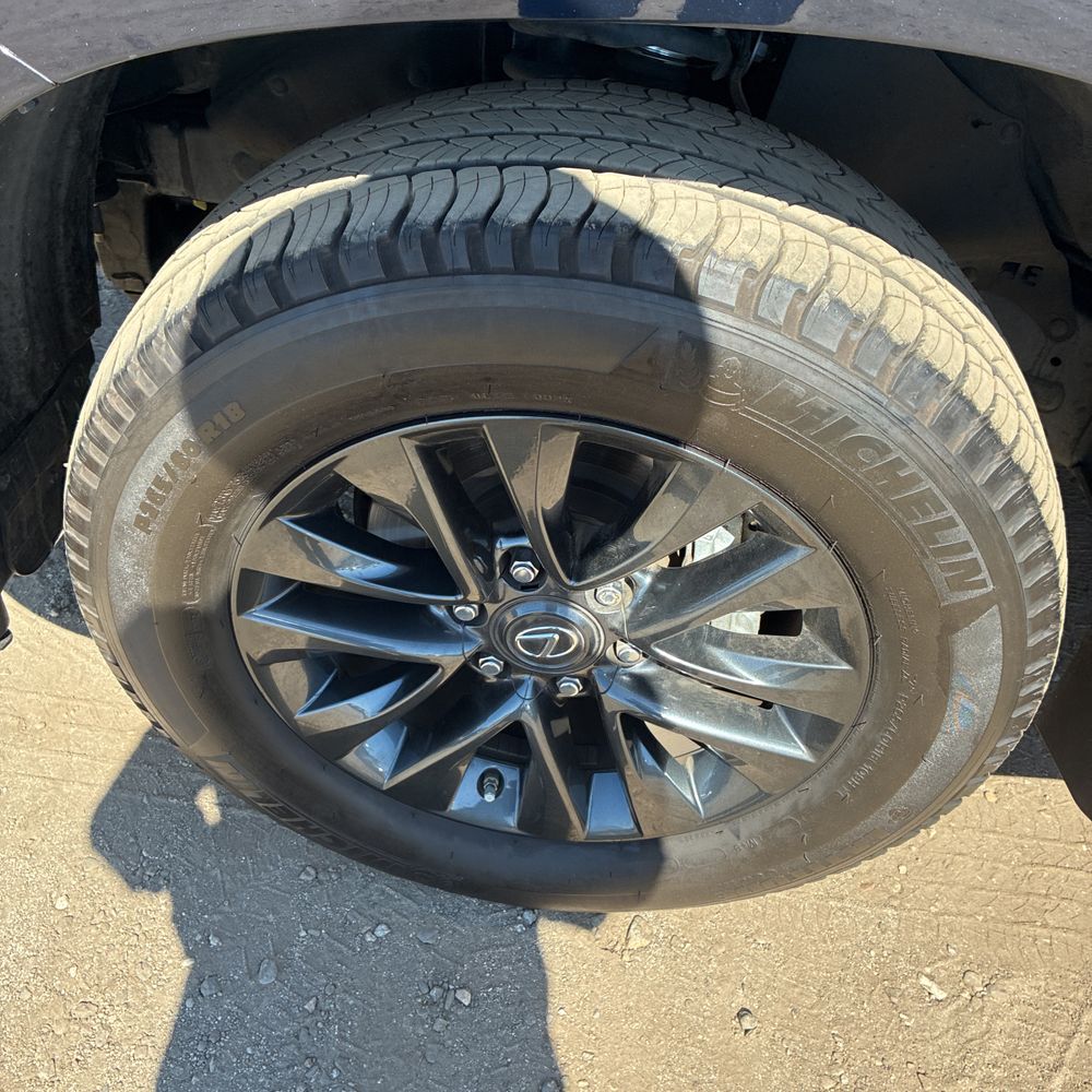 2023 Lexus GX 460 Base