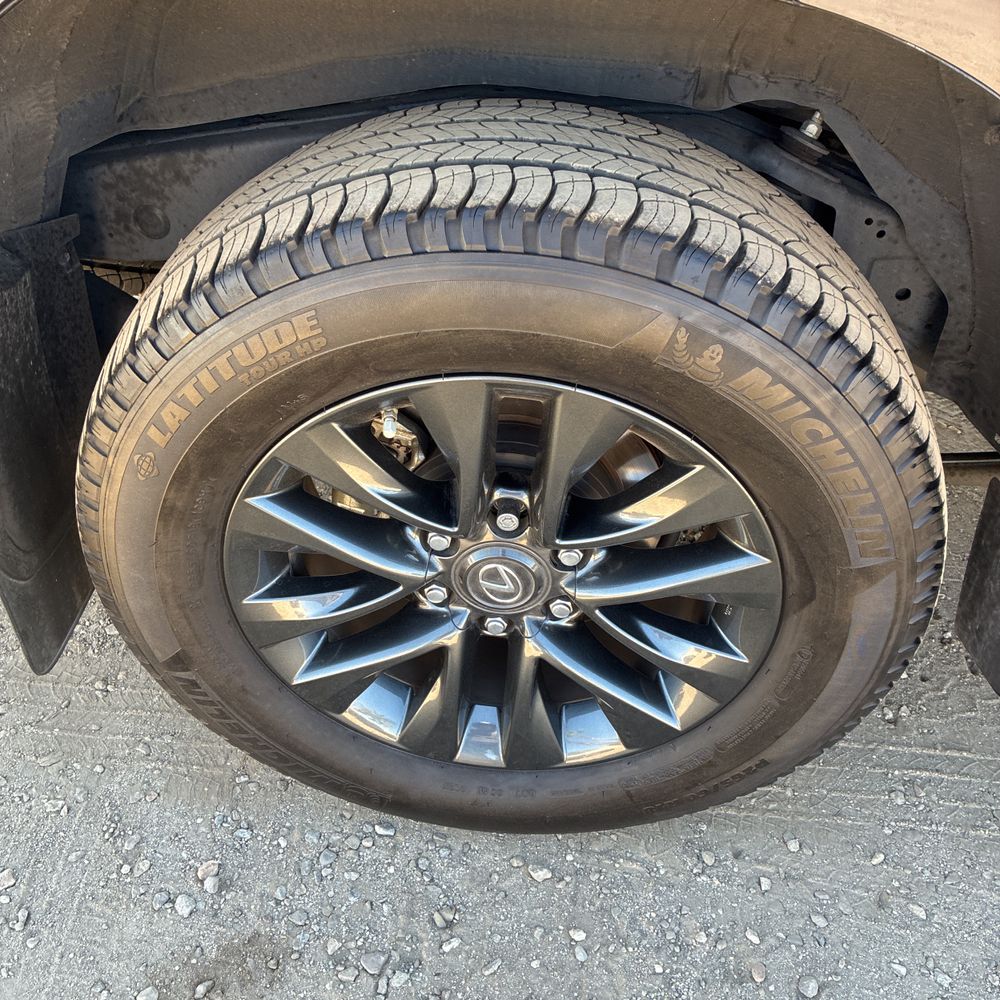 2023 Lexus GX 460 Base