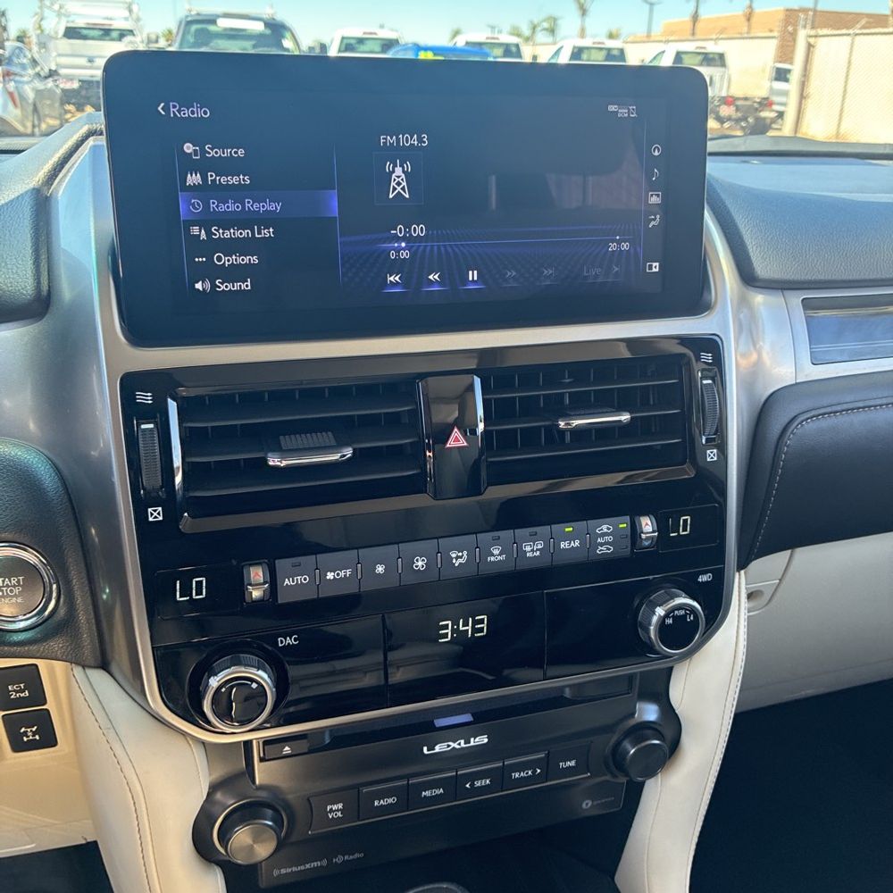2023 Lexus GX 460 Base