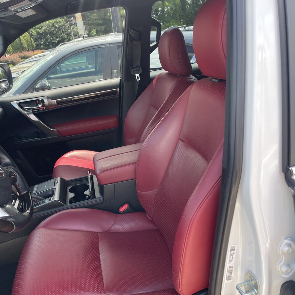 2023 Lexus GX 460 Luxury
