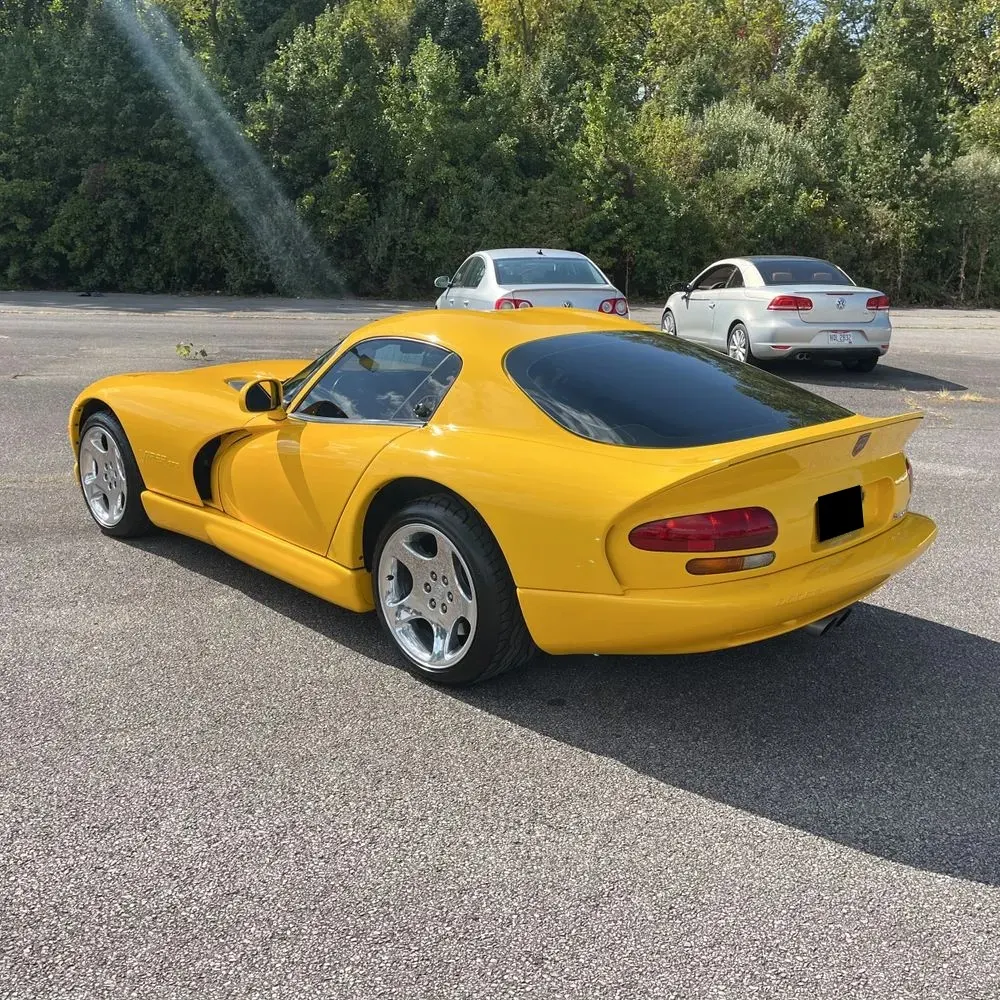 2001 Dodge Viper GTS