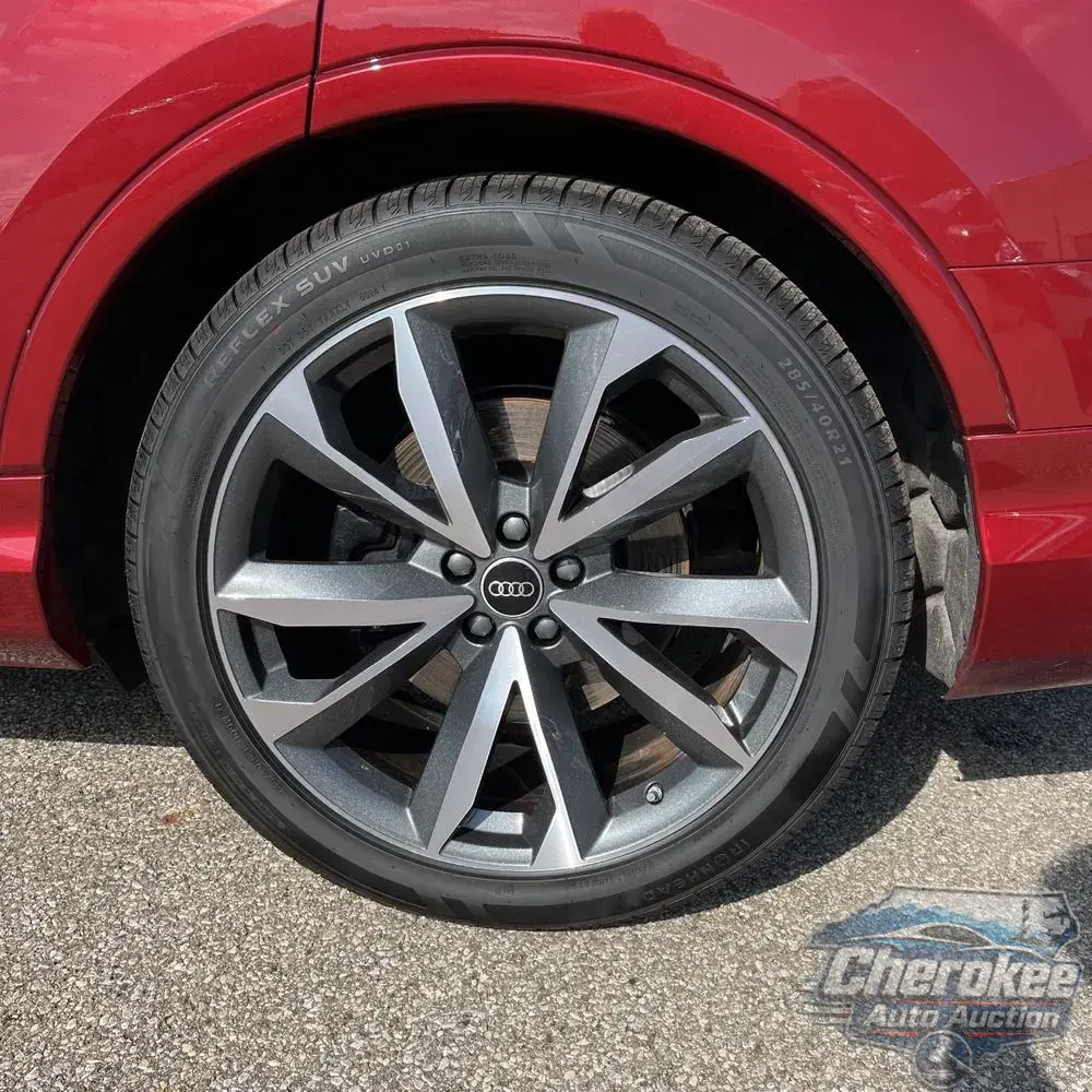 2024 Audi SQ7 Prestige