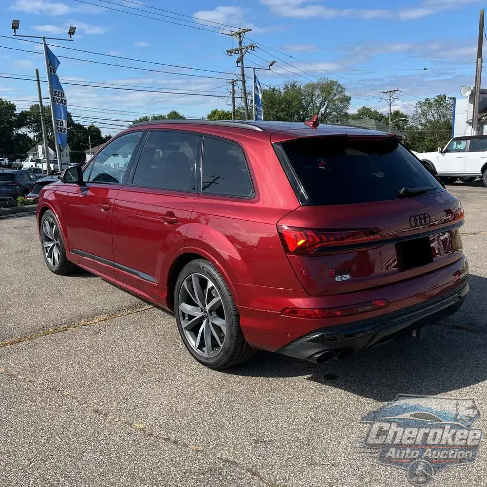 2024 Audi SQ7 Prestige