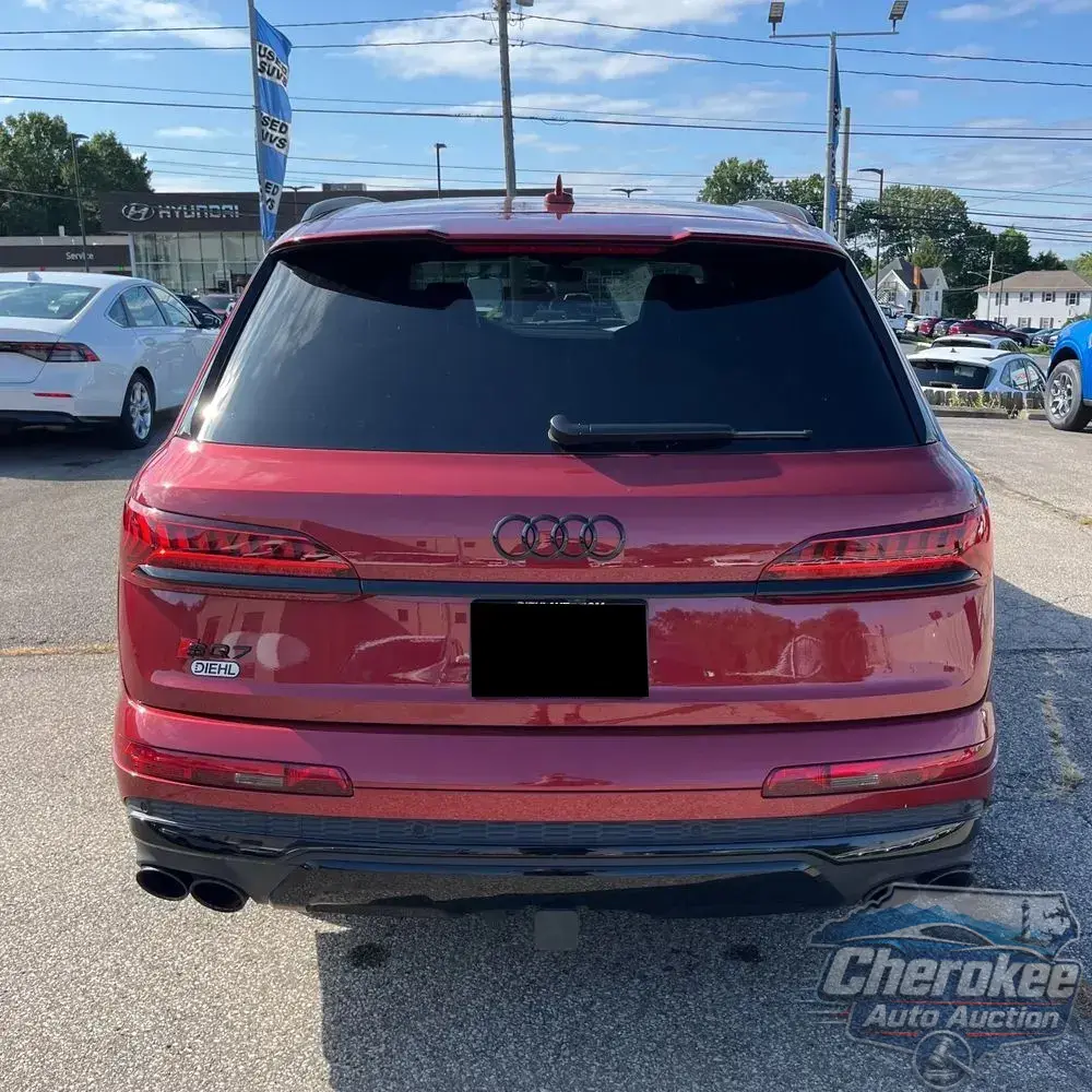 2024 Audi SQ7 Prestige