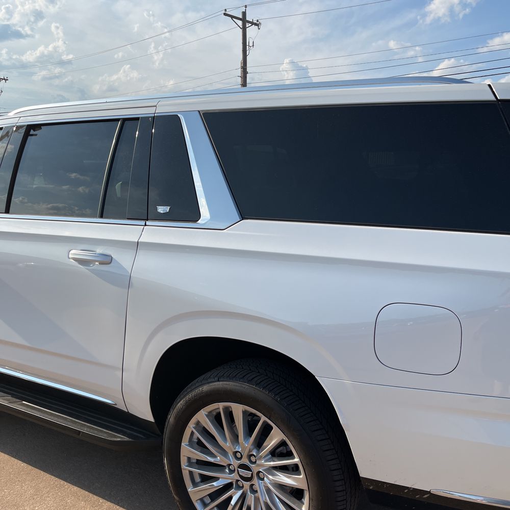 2025 Cadillac Escalade ESV Premium Luxury