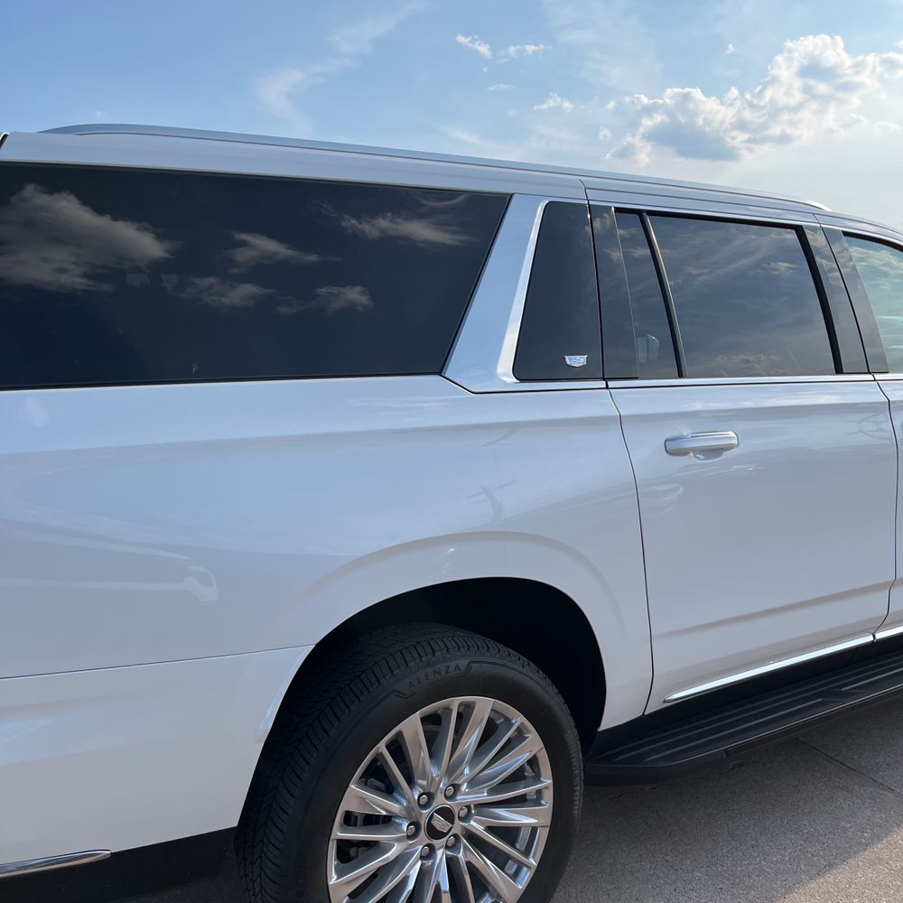 2025 Cadillac Escalade ESV Premium Luxury