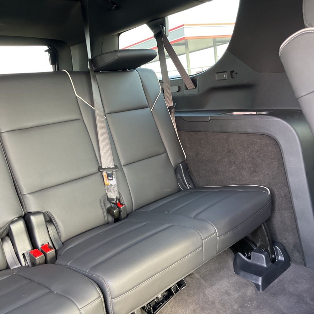 2025 Cadillac Escalade ESV Premium Luxury