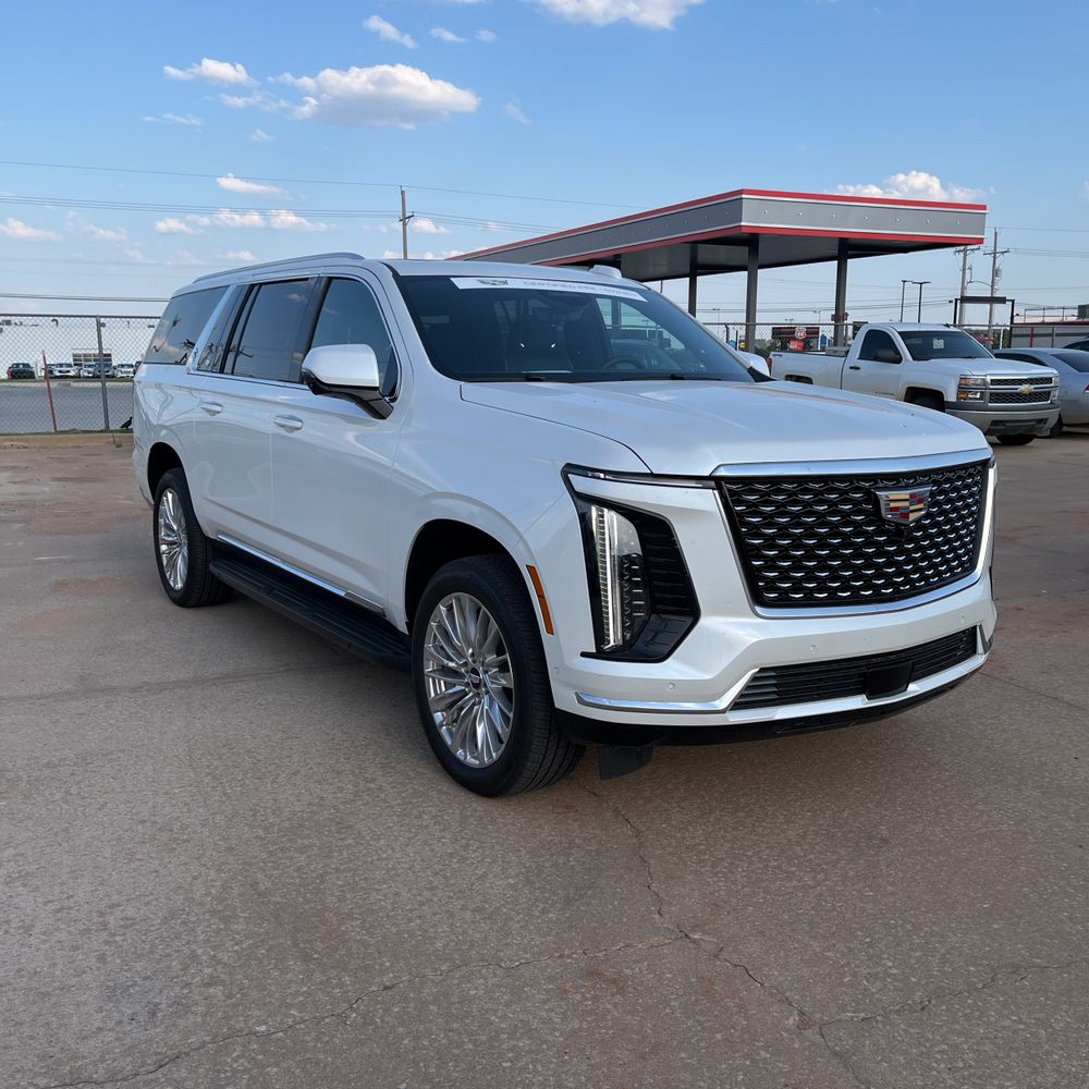 2025 Cadillac Escalade ESV Premium Luxury