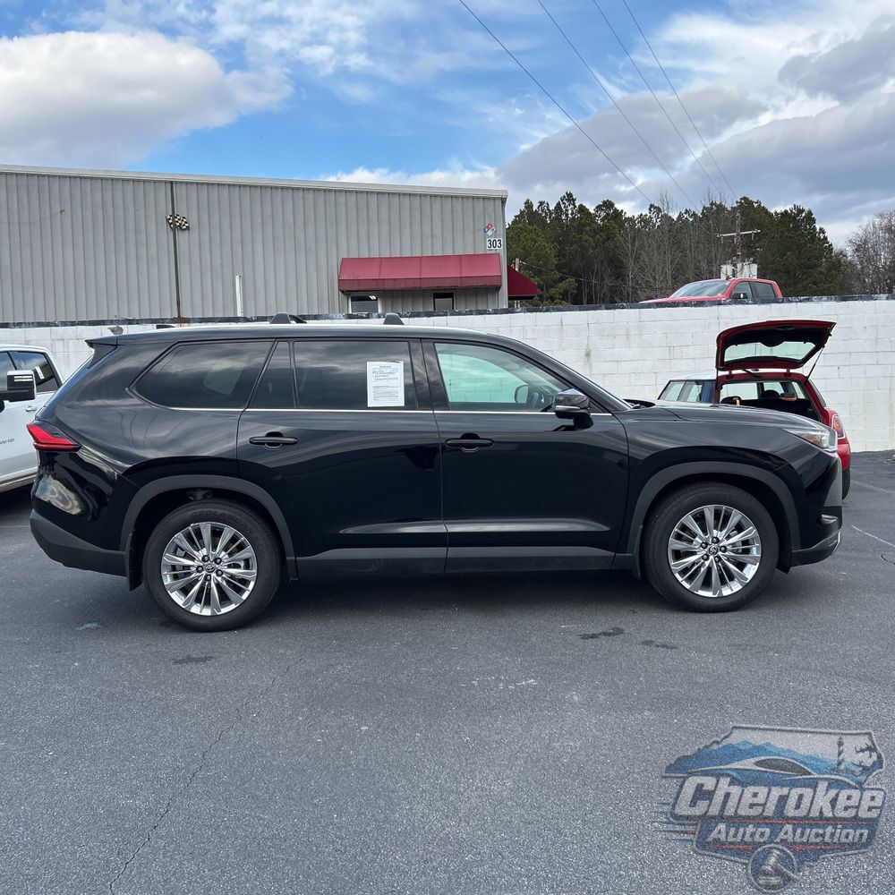 2024 Toyota Grand Highlander Platinum