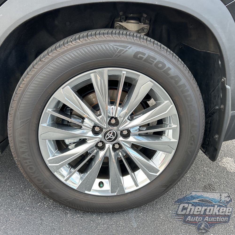 2024 Toyota Grand Highlander Platinum