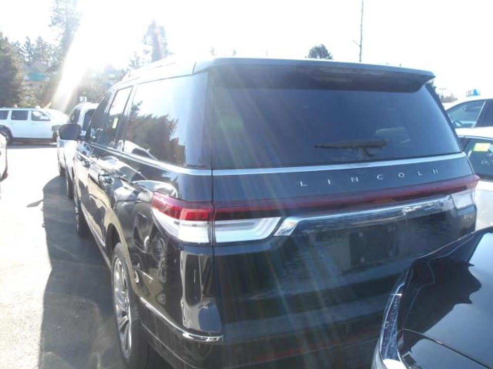 2023 Lincoln Navigator Reserve