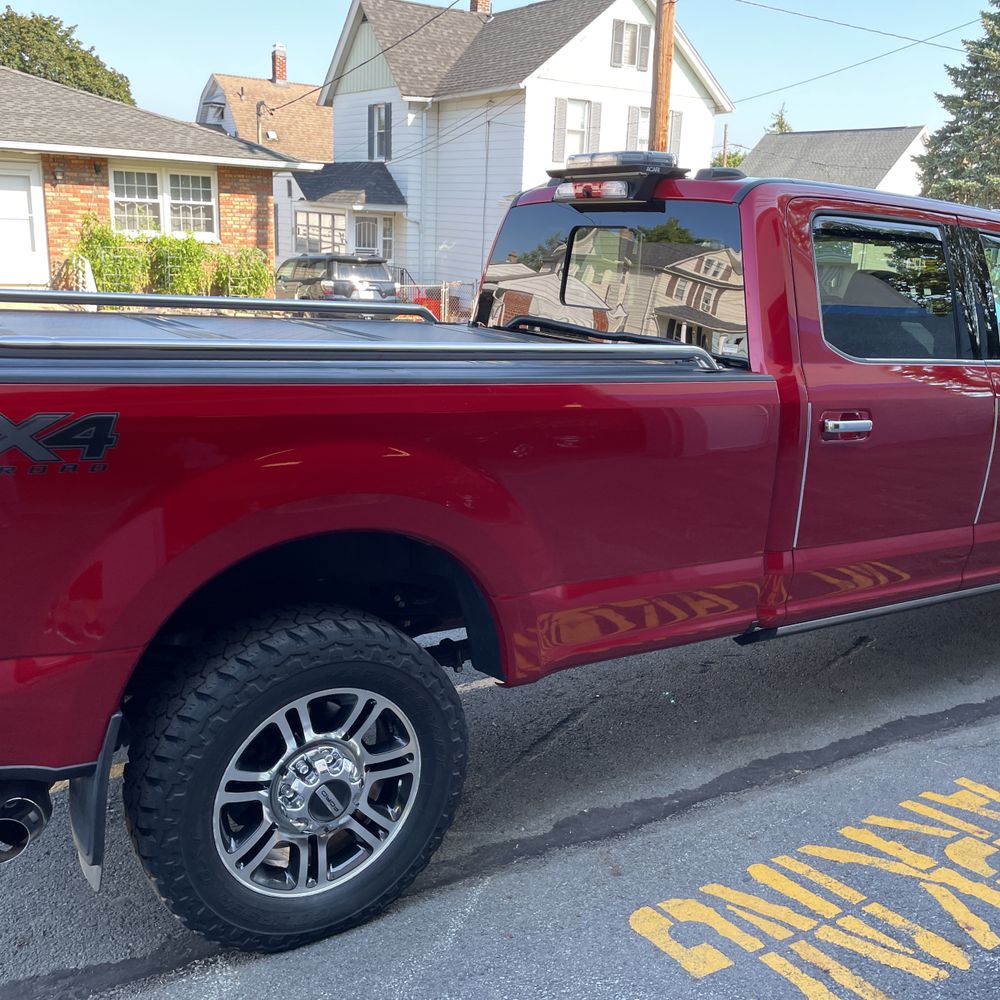 2022 Ford F-350 Super Duty Platinum