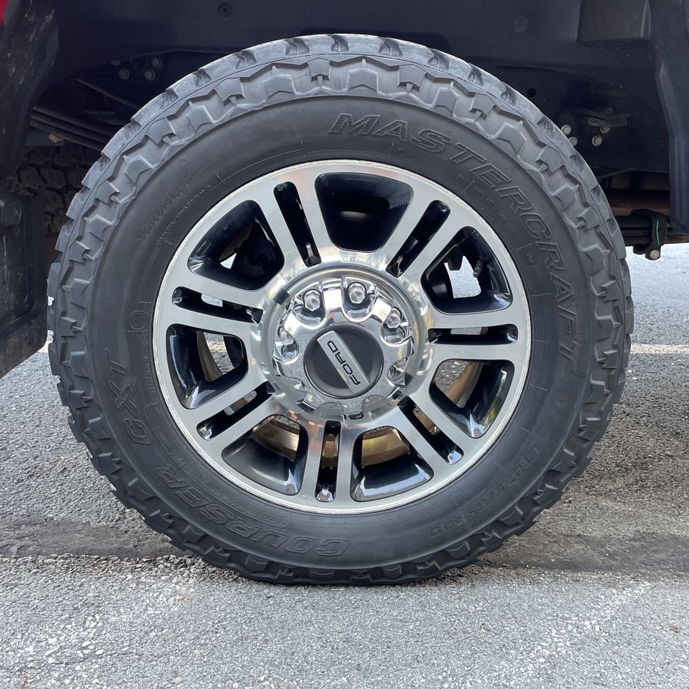 2022 Ford F-350 Super Duty Platinum