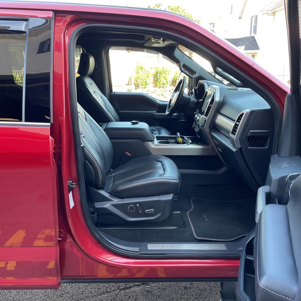 2022 Ford F-350 Super Duty Platinum