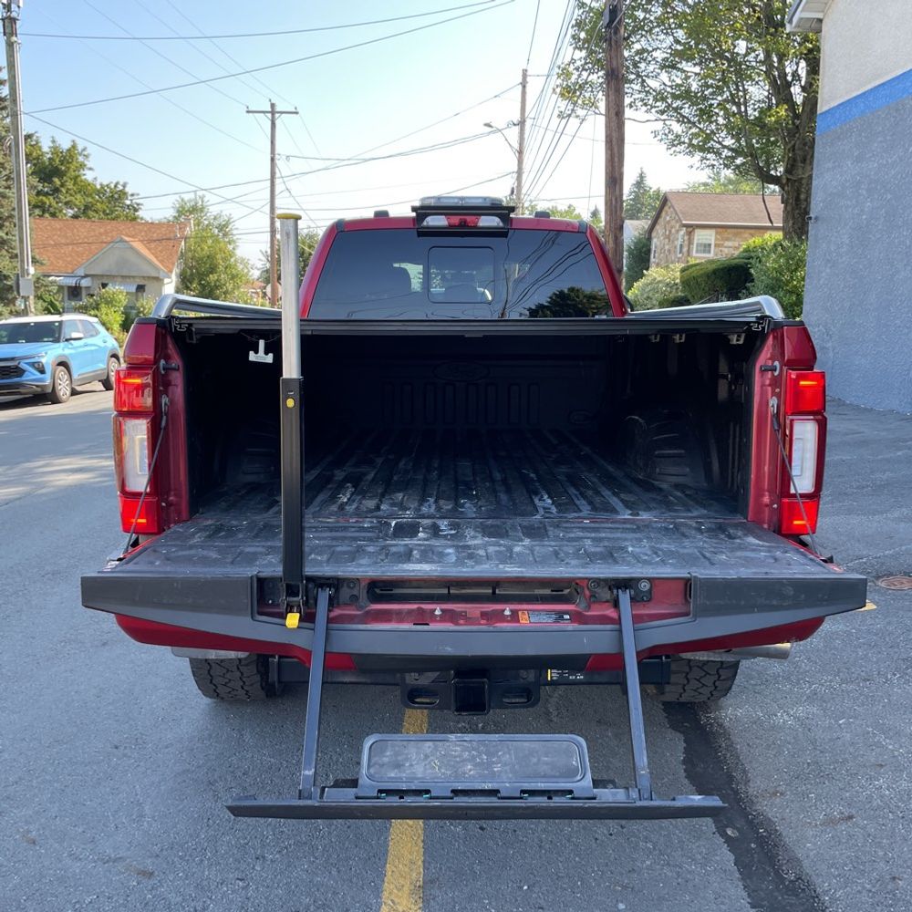 2022 Ford F-350 Super Duty Platinum