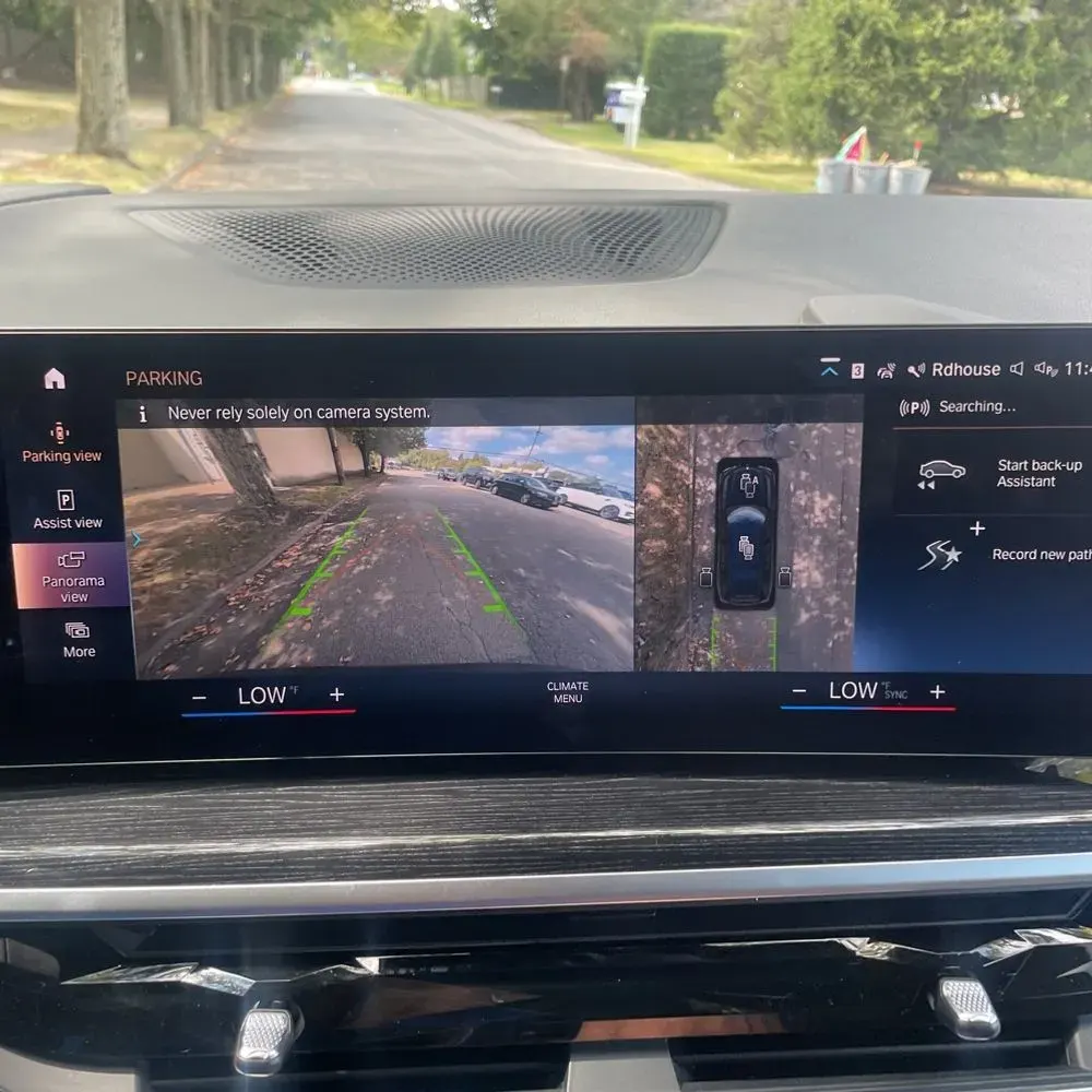2023 BMW X7 M60i