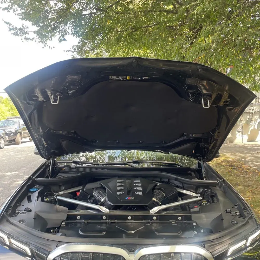 2023 BMW X7 M60i