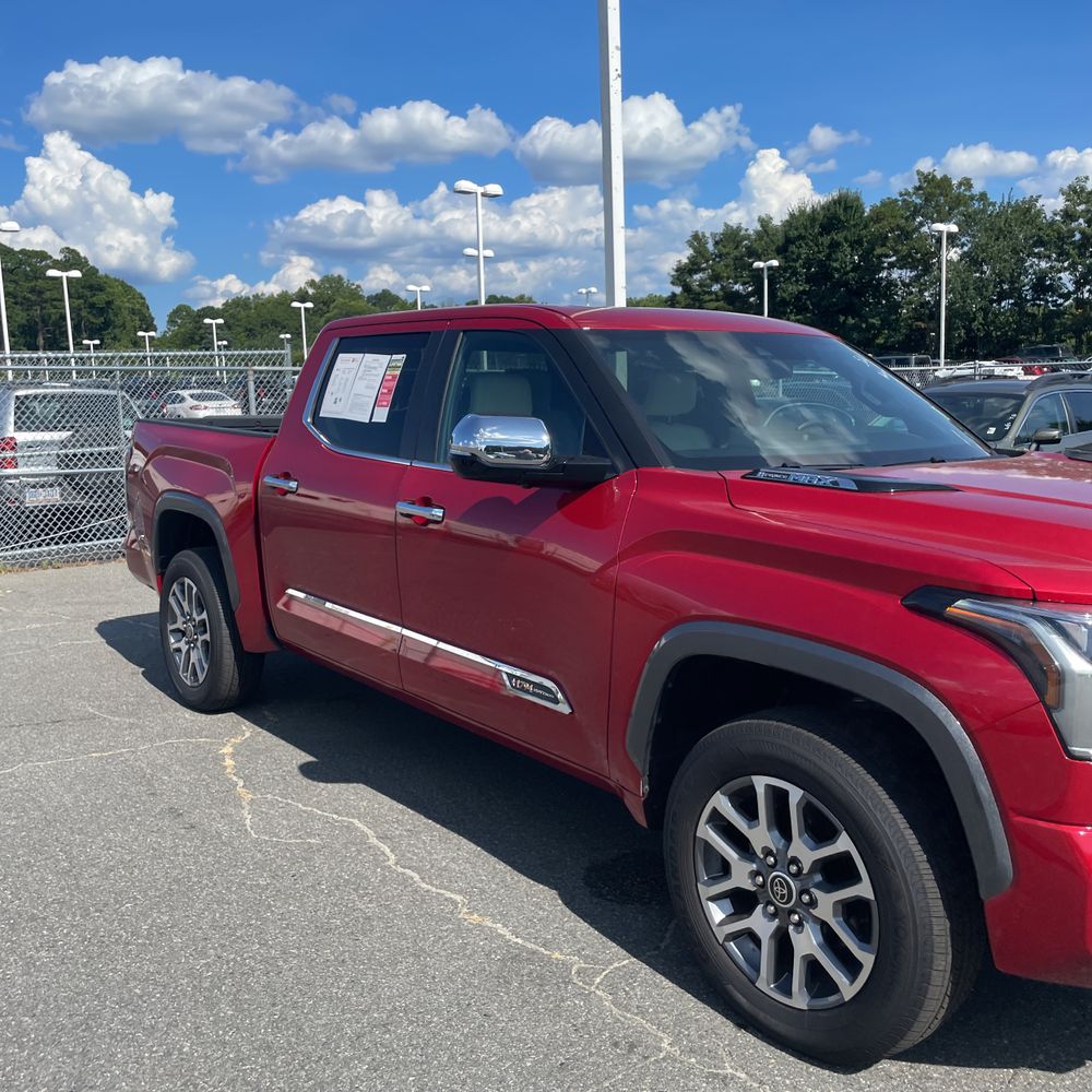 2024 Toyota Tundra 1794 Edition HV