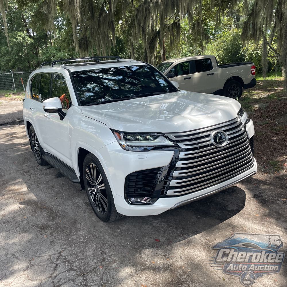 2024 Lexus LX 600 Luxury