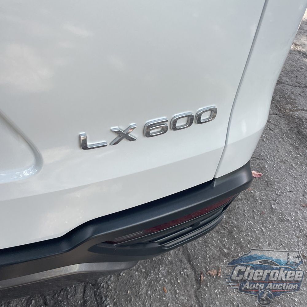 2024 Lexus LX 600 Luxury