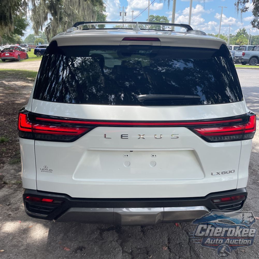 2024 Lexus LX 600 Luxury