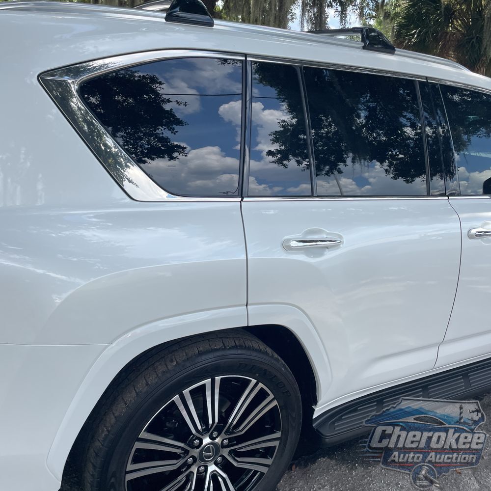 2024 Lexus LX 600 Luxury