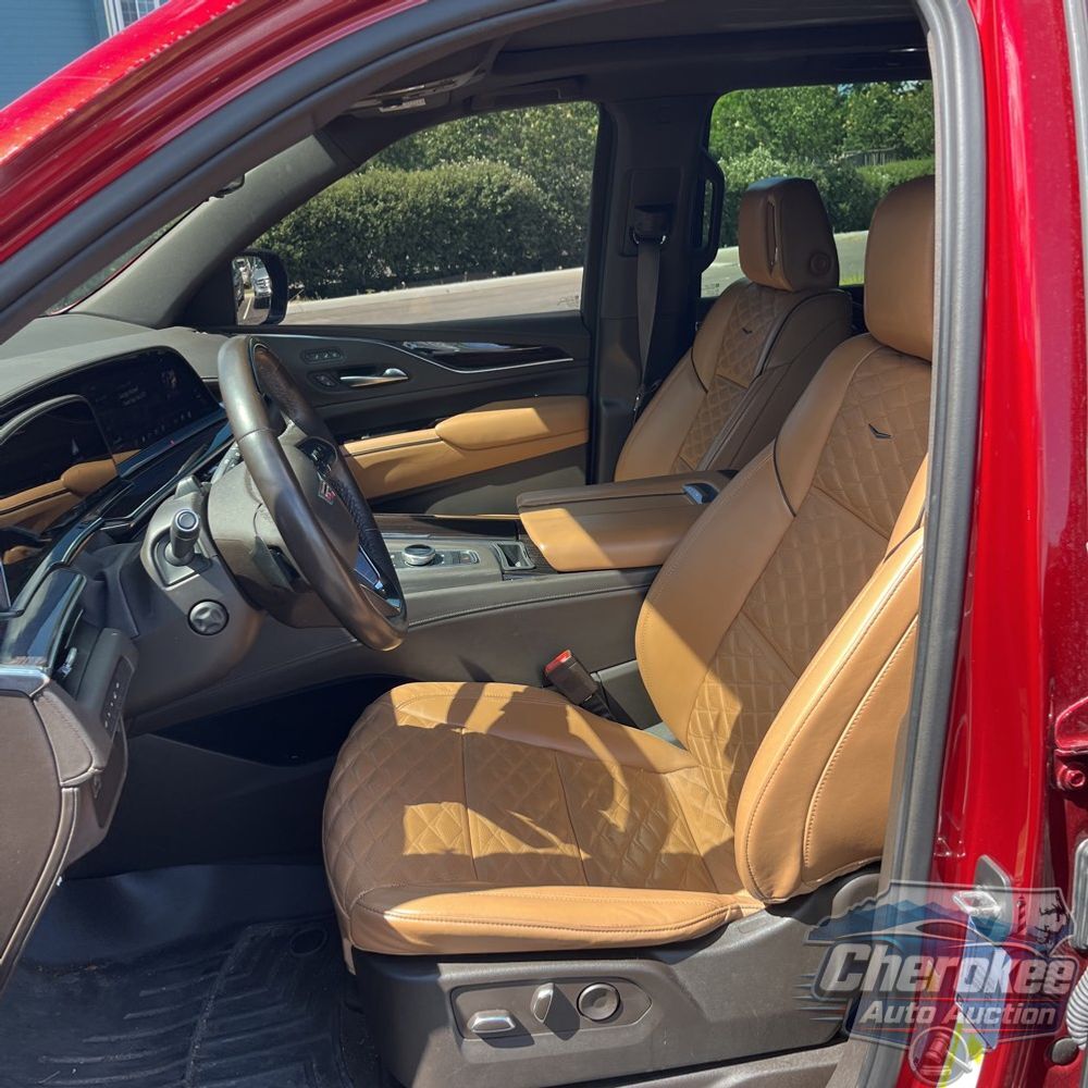 2023 Cadillac Escalade ESV Premium Luxury