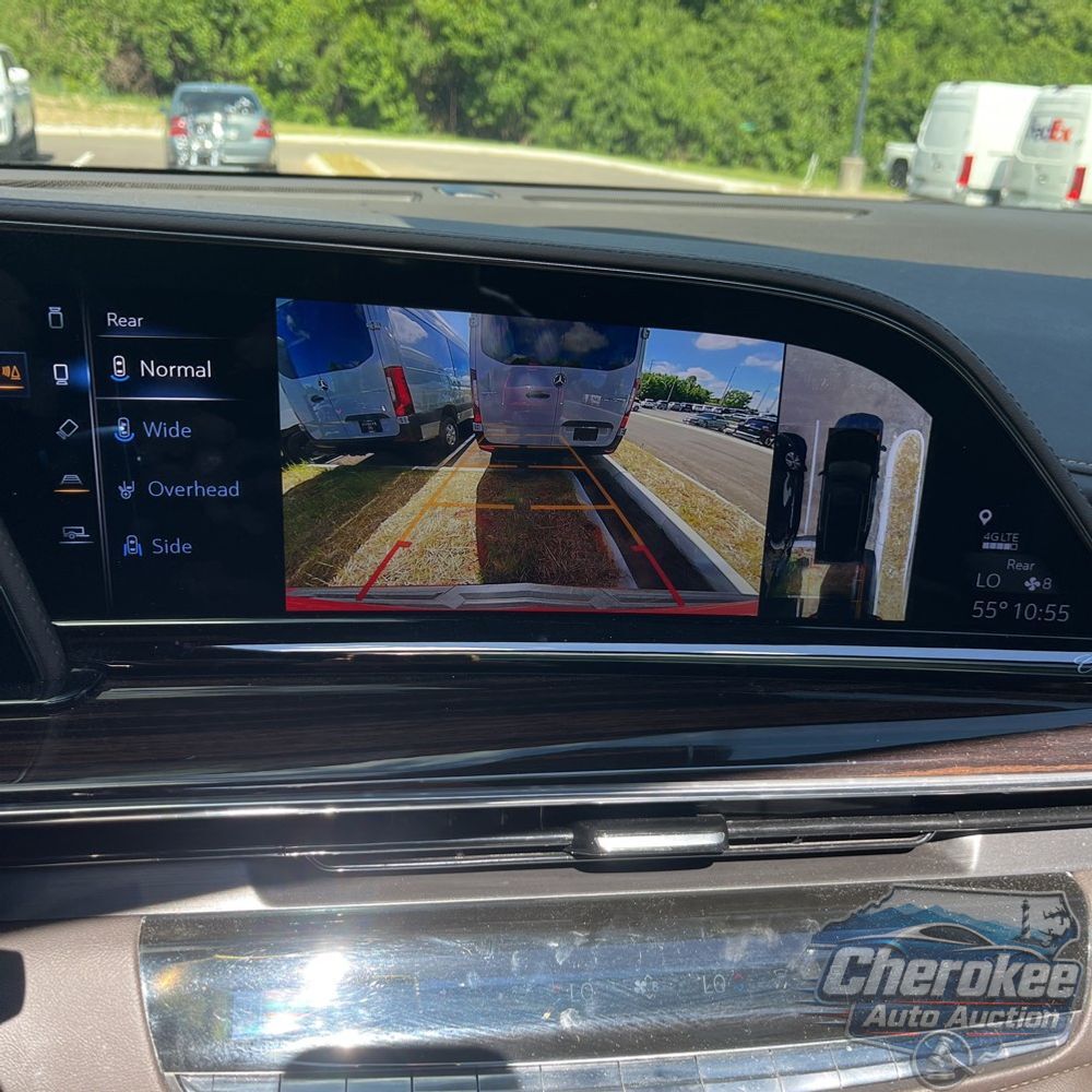 2023 Cadillac Escalade ESV Premium Luxury
