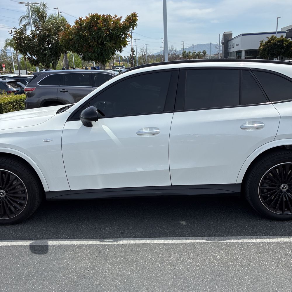 2025 Mercedes-Benz GLC 350e 4MATIC