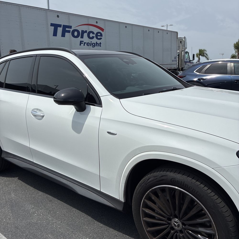 2025 Mercedes-Benz GLC 350e 4MATIC
