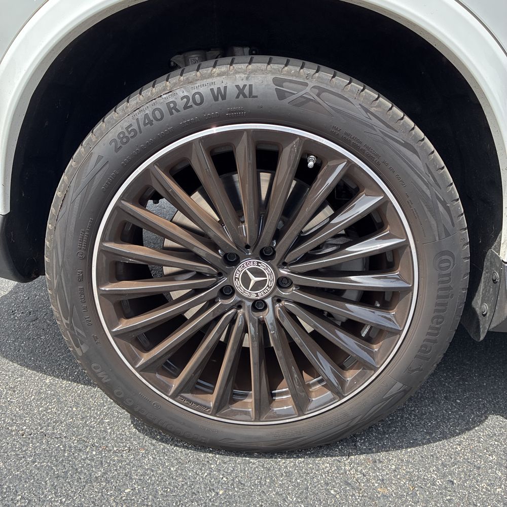 2025 Mercedes-Benz GLC 350e 4MATIC