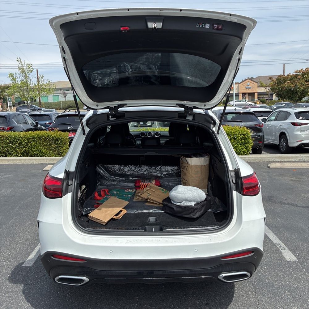 2025 Mercedes-Benz GLC 350e 4MATIC