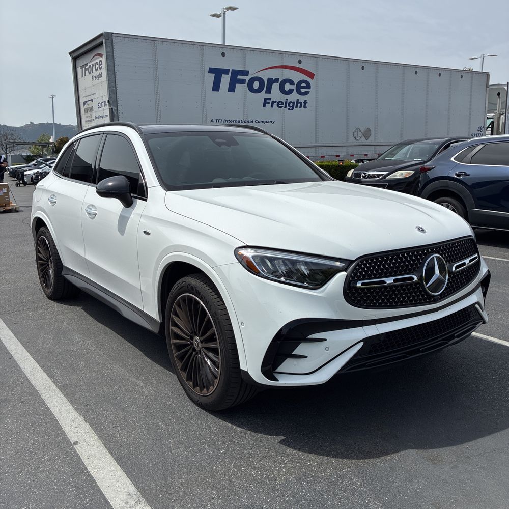 2025 Mercedes-Benz GLC 350e 4MATIC