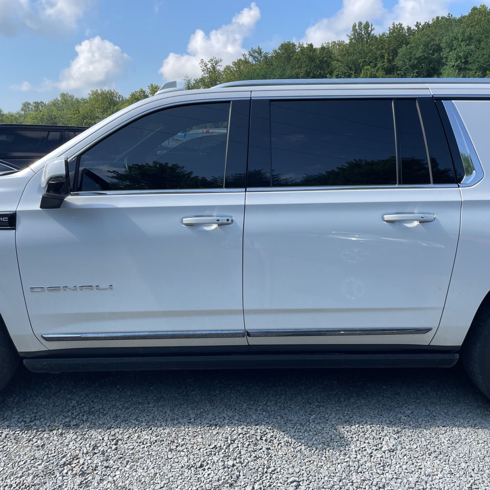 2023 GMC Yukon XL Denali Ultimate