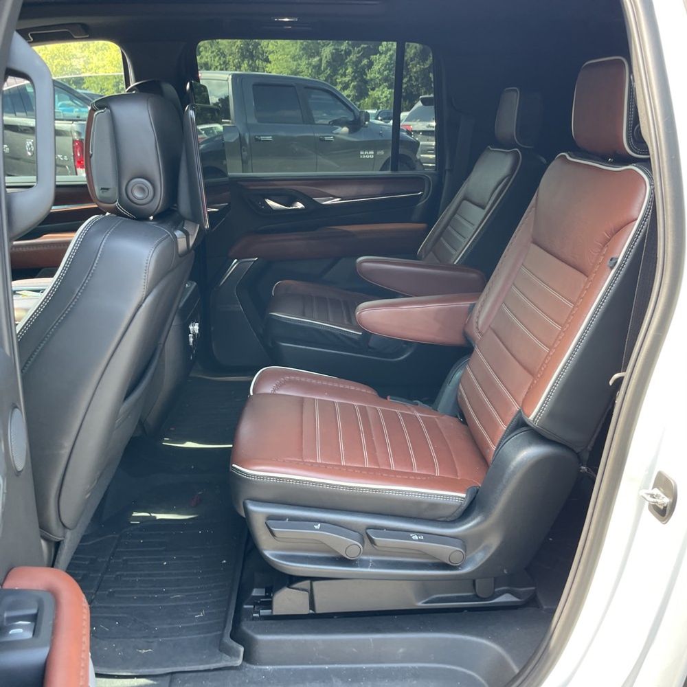2023 GMC Yukon XL Denali Ultimate