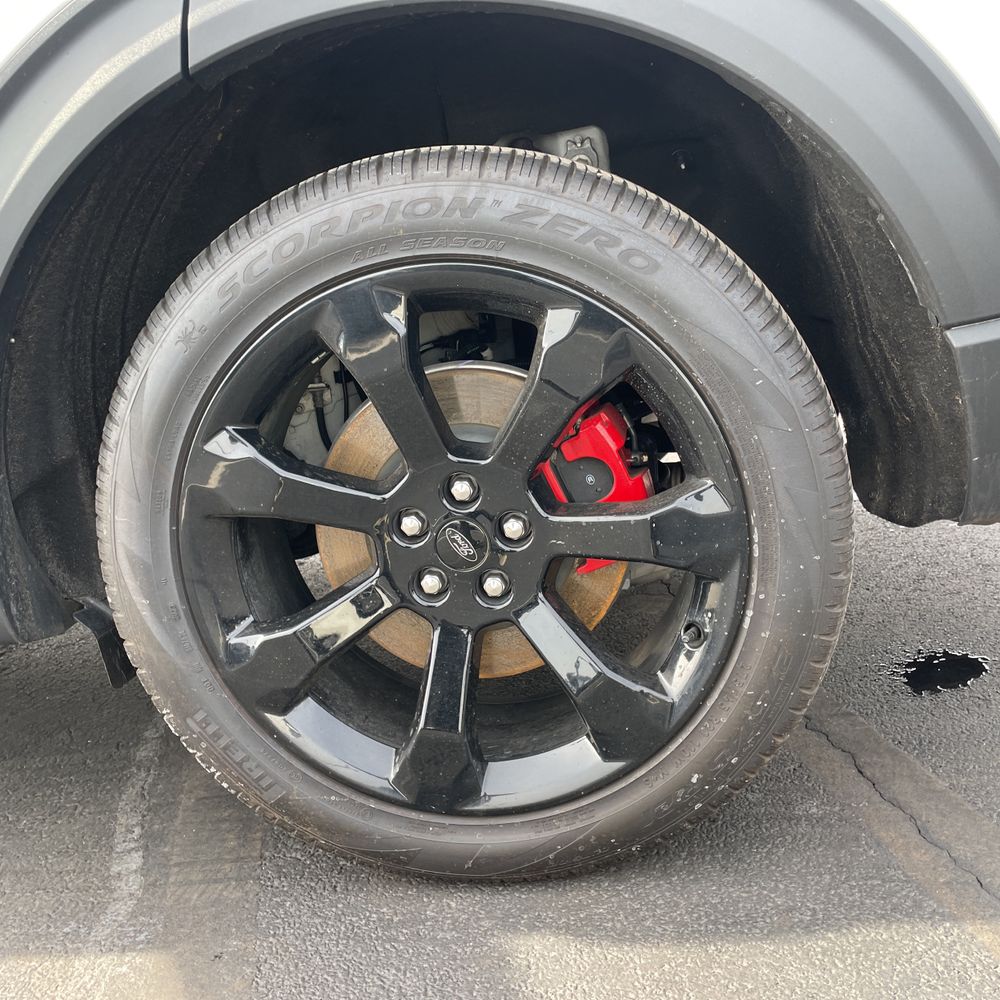 2024 Ford Explorer ST