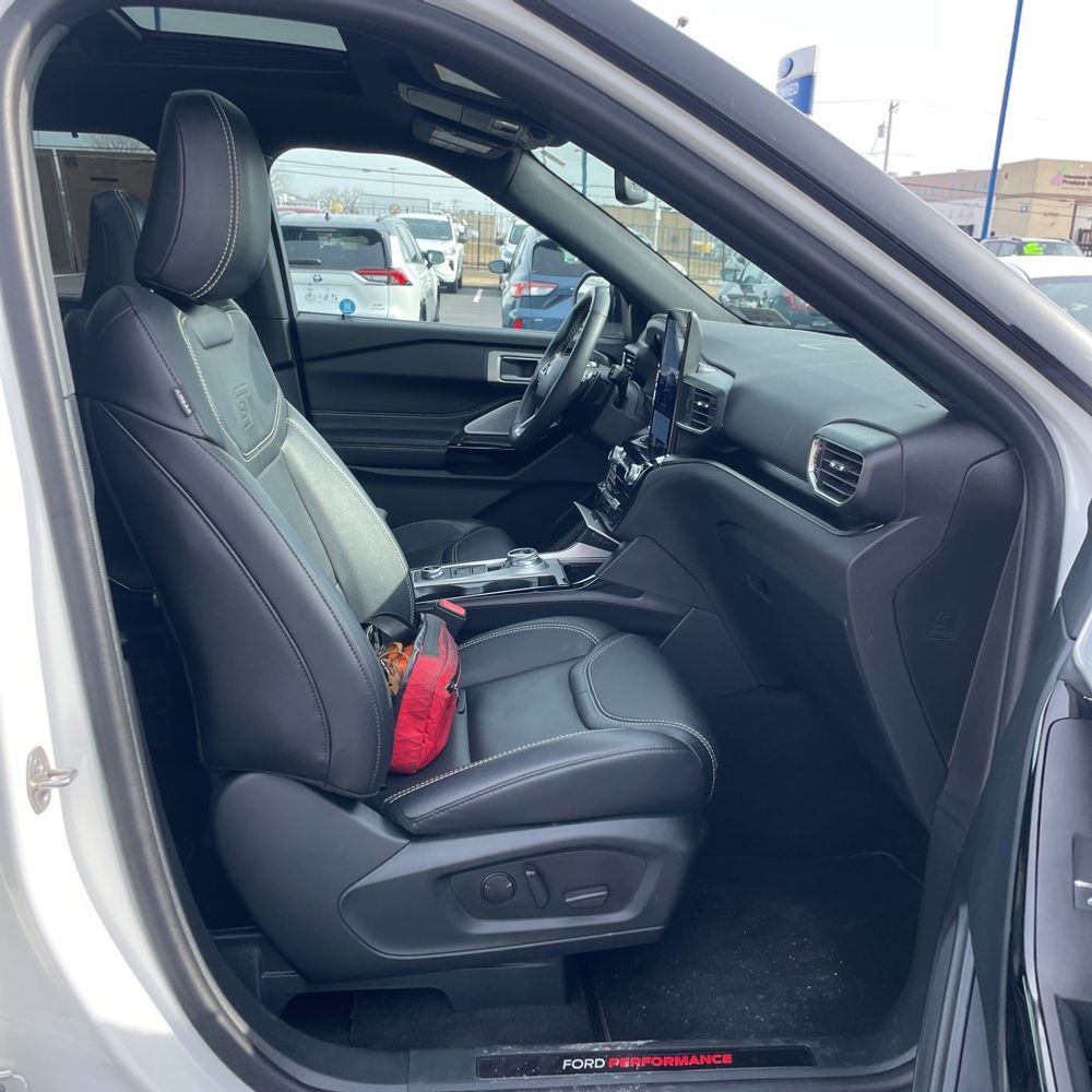2024 Ford Explorer ST