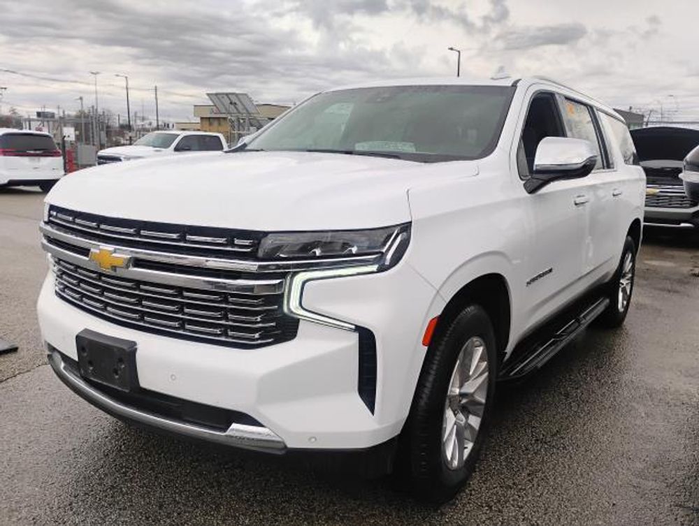 2023 Chevrolet Suburban Premier