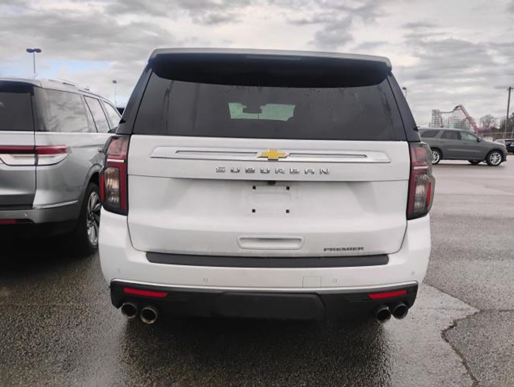 2023 Chevrolet Suburban Premier