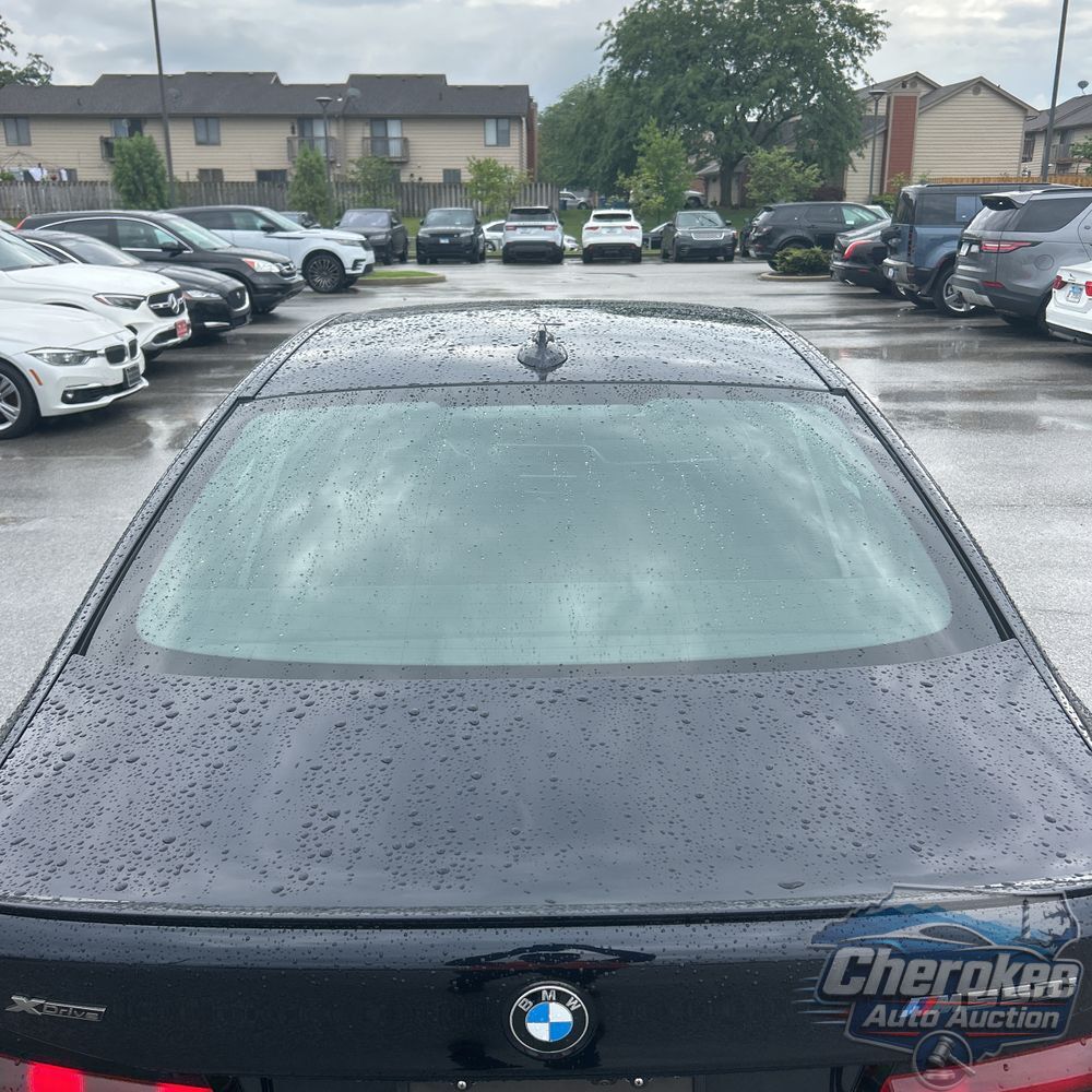 2023 BMW 5-Series M550xi