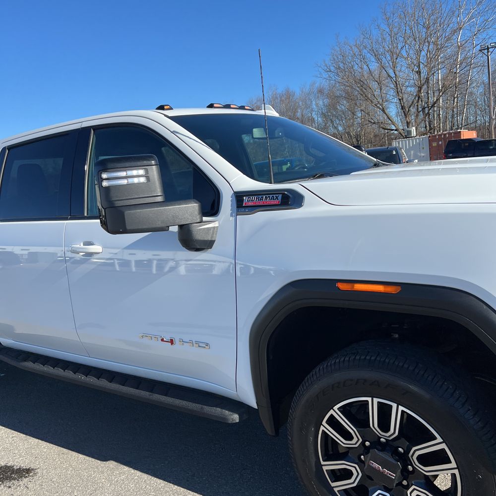 2022 GMC Sierra 3500HD AT4