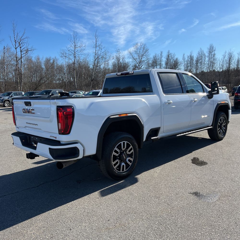 2022 GMC Sierra 3500HD AT4