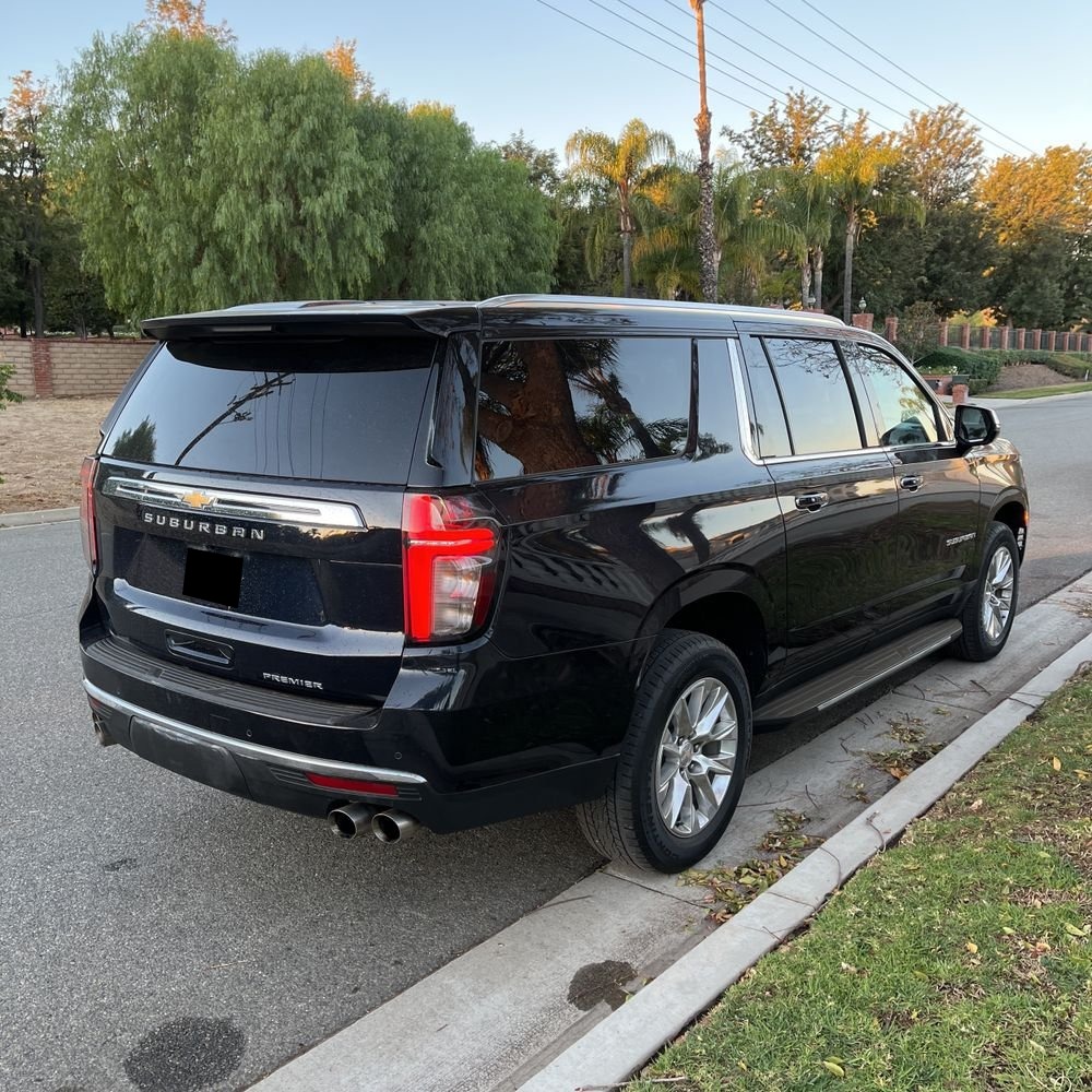2023 Chevrolet Suburban Premier