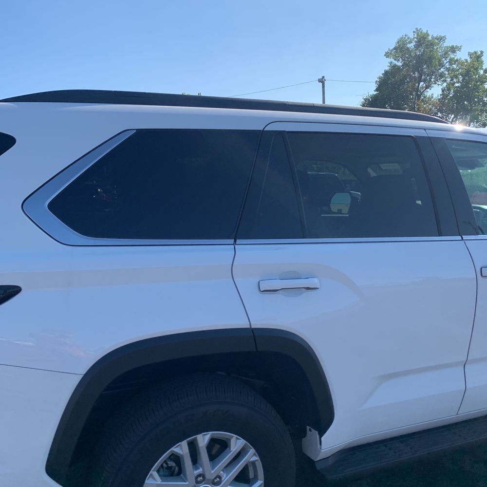 2023 Toyota Sequoia SR5
