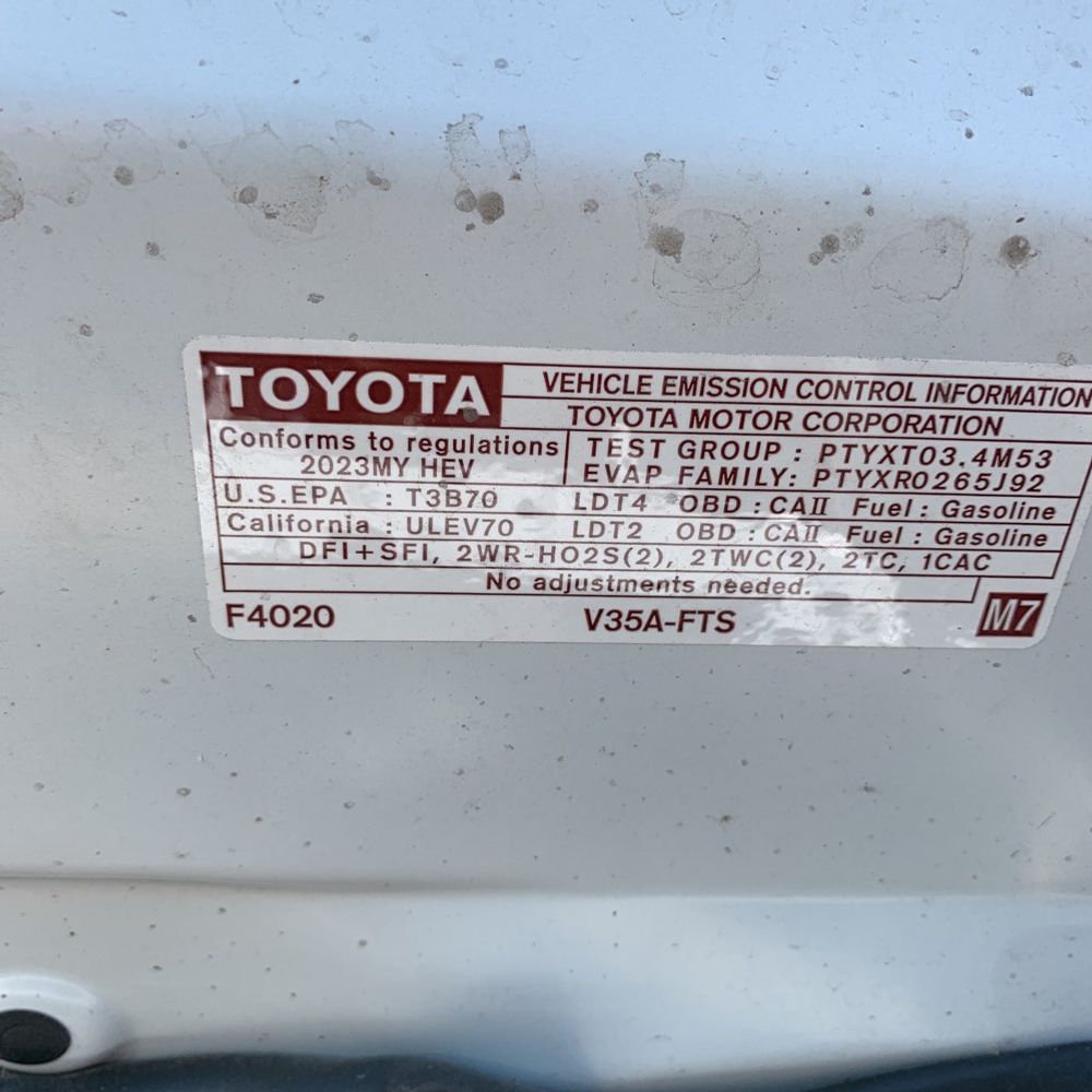 2023 Toyota Sequoia SR5