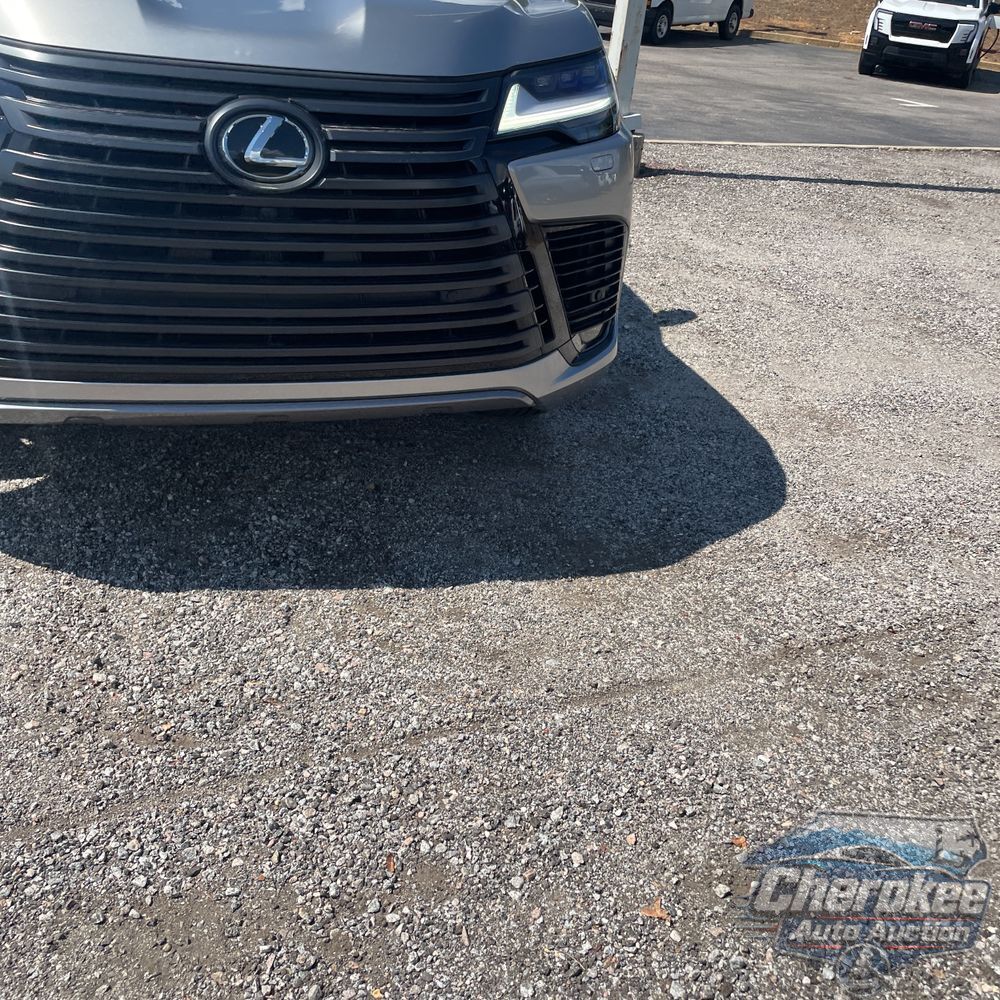 2024 Lexus LX 600 Luxury
